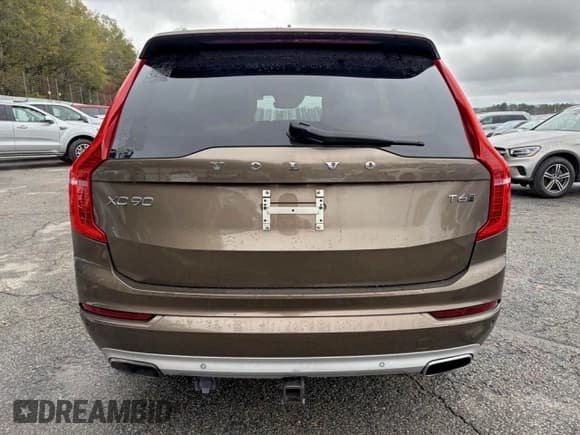 ✅ 2017 Volvo XC90 Momentum • VIN: YV4A22PK1H1177645 • Lot: 93982895. Listed on Copart with 158,425 mi. Free auction sales archive from the USA and detailed vehicle history report at DreamBid. Image 6.