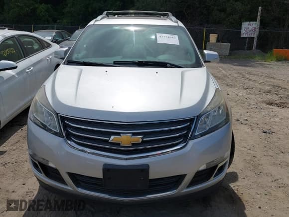 ✅ 2017 Chevrolet Traverse LT • VIN: 1GNKVHKD9HJ297422 • Lot: 42774953. Wystawiony na IAAI z przebiegiem 176 393 mil. Bezpłatny archiwum sprzedaży aukcyjnych z USA i szczegółowy raport historii pojazdu na DreamBid. Zdjęcie 6.