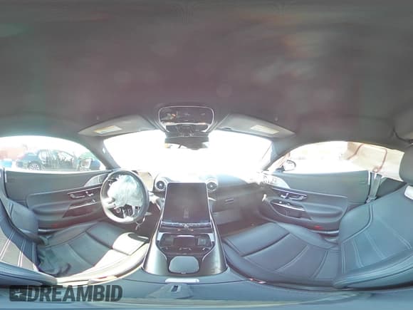 ✅ 2024 Mercedes-Benz AMG GT 55 • VIN: W1KRJ8AB5RF001034 • Lot: 83800975. Wystawiony na Copart z przebiegiem 9 583 mil. Bezpłatny archiwum sprzedaży aukcyjnych z USA i szczegółowy raport historii pojazdu na DreamBid. Zdjęcie 14.