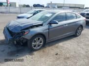 ✅ 2018 Hyundai Sonata SEL • VIN: 5NPE34AF0JH720149 • Lot: 43367211. Wystawiony na IAAI z przebiegiem 96 511 mil. Bezpłatny archiwum sprzedaży aukcyjnych z USA i szczegółowy raport historii pojazdu na DreamBid. Zdjęcie 2.