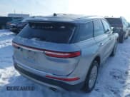 ✅ 2022 Lincoln Corsair Standard • VIN: 5LMCJ1C98NUL16023 • Lot: 41348370. Wystawiony na IAAI z przebiegiem 28 056 mil. Bezpłatny archiwum sprzedaży aukcyjnych z USA i szczegółowy raport historii pojazdu na DreamBid. Zdjęcie 4.