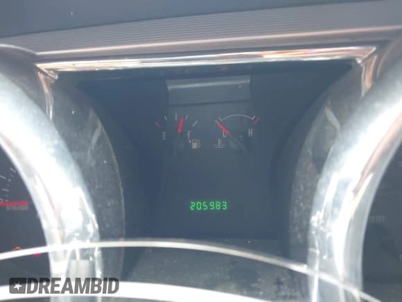 ✅ 2005 Ford Mustang GT Deluxe • VIN: 1ZVFT82H055160812 • Lot: 42336160. Listed on IAAI with 205,983 mi. Free auction sales archive from the USA and detailed vehicle history report at DreamBid. Image 12.