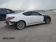 ✅ 2013 Hyundai Genesis Coupe Grand Touring • VIN: KMHHU6KJ7DU097112 • Lot: 67271445. Wystawiony na Copart z przebiegiem 139 271 mil. Bezpłatny archiwum sprzedaży aukcyjnych z USA i szczegółowy raport historii pojazdu na DreamBid. Zdjęcie 3.