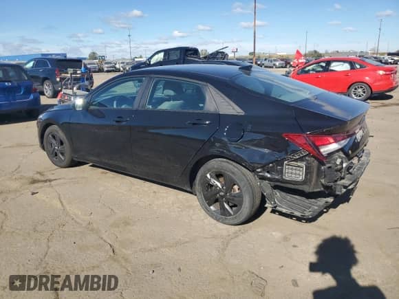 2021 Hyundai Elantra SEL с VIN KMHLM4AG5MU103140, выставлен на аукционе Copart как лот 84242115 с пробегом 56 103 миль миль и Чистый • Clean title. История ставок и продаж доступна на DreamBid. Изображение 2.