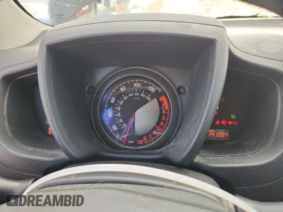 ✅ 2011 Scion xD • VIN: JTKKU4B43B1008085 • Lot: 71486905. Wystawiony na Copart z przebiegiem 141 904 mil. Bezpłatny archiwum sprzedaży aukcyjnych z USA i szczegółowy raport historii pojazdu na DreamBid. Zdjęcie 9.