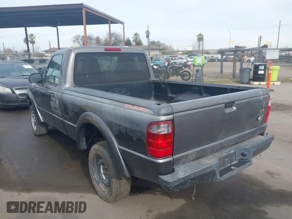 ✅ 2005 Ford Ranger XL • VIN: 1FTYR10U35PA63108 • Lot: 41493348. Listed on IAAI with 160,120 mi. Free auction sales archive from the USA and detailed vehicle history report at DreamBid. Image 3.