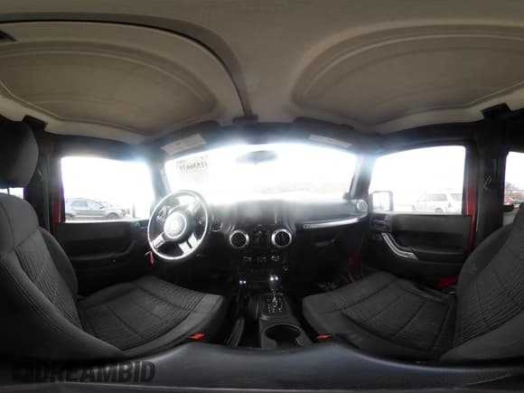 ✅ 2012 Jeep Wrangler Sahara • VIN: 1C4GJWBG0CL216622 • Lot: 41536639. Wystawiony na IAAI z przebiegiem 67 839 mil. Bezpłatny archiwum sprzedaży aukcyjnych z USA i szczegółowy raport historii pojazdu na DreamBid. Zdjęcie 23.