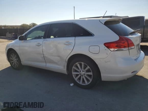 ✅ 2010 Toyota Venza • VIN: 4T3ZA3BB5AU030550 • Lot: 91690735. Wystawiony na Copart z przebiegiem 118 159 mil. Bezpłatny archiwum sprzedaży aukcyjnych z USA i szczegółowy raport historii pojazdu na DreamBid. Zdjęcie 2.