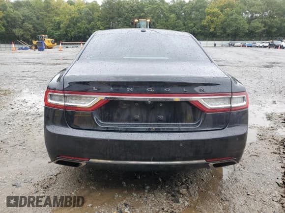 ✅ 2017 Lincoln Continental • VIN: 1LN6L9AP8H5607422 • Lot: 73418284. Wystawiony na Copart z przebiegiem 106 395 mil. Bezpłatny archiwum sprzedaży aukcyjnych z USA i szczegółowy raport historii pojazdu na DreamBid. Zdjęcie 6.