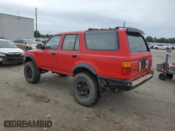✅ 1992 Toyota 4Runner • VIN: JT3VN39W3N0087131 • Lot: 58423185. Wystawiony na Copart z przebiegiem 232 640 mil. Bezpłatny archiwum sprzedaży aukcyjnych z USA i szczegółowy raport historii pojazdu na DreamBid. Zdjęcie 2.