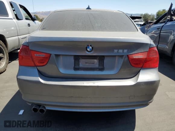 ✅ 2010 BMW 3 Series 328i • VIN: WBAPH5G56ANM69911 • Lot: 68366845. Listed on Copart with 258,616 mi. Free auction sales archive from the USA and detailed vehicle history report at DreamBid. Image 6.