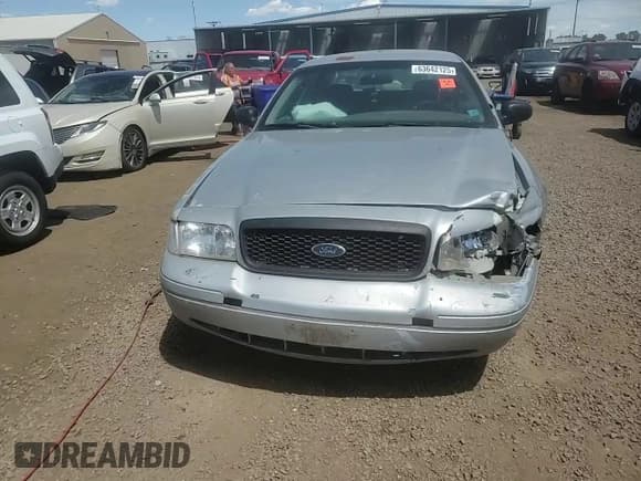 ✅ 2004 Ford Police Interceptor Base w/3.27 Axle • VIN: 2FAHP71WX4X167778 • Lot: 63642125. Listed on Copart with 237,147 mi. Free auction sales archive from the USA and detailed vehicle history report at DreamBid. Image 13.