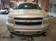 ✅ 2007 Chevrolet Tahoe LT • VIN: 1GNFK13047R333417 • Lot: 93086685. Wystawiony na Copart z przebiegiem 236 534 mil. Bezpłatny archiwum sprzedaży aukcyjnych z USA i szczegółowy raport historii pojazdu na DreamBid. Zdjęcie 5.