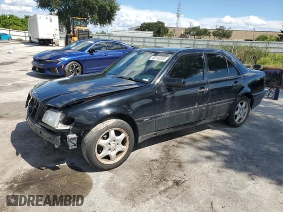 ✅ 1999 Mercedes-Benz C 230/260/280/320 • VIN: WDBHA29G7XA799919 • Lot: 82103355. Listed on Copart with 122,966 mi. Free auction sales archive from the USA and detailed vehicle history report at DreamBid. Image 1.