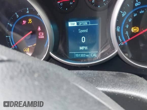 2014 Chevrolet Cruze LS z VIN 1G1PA5SH1E7336369, wystawiony jako IAAI lot #43311124 z przebiegiem 101 303 mil mil oraz . Historia ofert i sprzedaży dostępna na DreamBid. Obrazek 16.