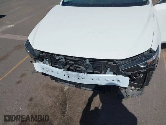 ✅ 2024 Mazda 3 S • VIN: 3MZBPAAM2RM432589 • Lot: 41948071. Listed on IAAI with 1,116 mi. Free auction sales archive from the USA and detailed vehicle history report at DreamBid. Image 6.