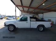 ✅ 2010 Ford Ranger XL • VIN: 1FTKR1AE9APA02773 • Lot: 42408099. Wystawiony na IAAI z przebiegiem 81 368 mil. Bezpłatny archiwum sprzedaży aukcyjnych z USA i szczegółowy raport historii pojazdu na DreamBid. Zdjęcie 15.