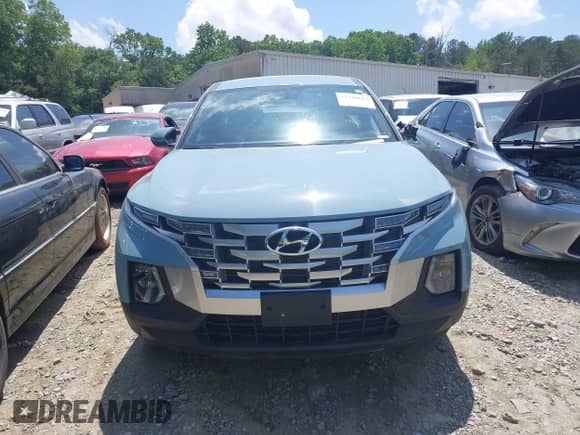 ✅ 2024 Hyundai Santa Cruz SEL • VIN: 5NTJBDDE8RH110825 • Лот: 42230112. Размещён на IAAI с пробегом 18 135 миль миль. Получите бесплатный доступ к архиву аукционных продаж из США и посмотрите подробный отчёт об истории автомобиля на DreamBid. Изображение 12.