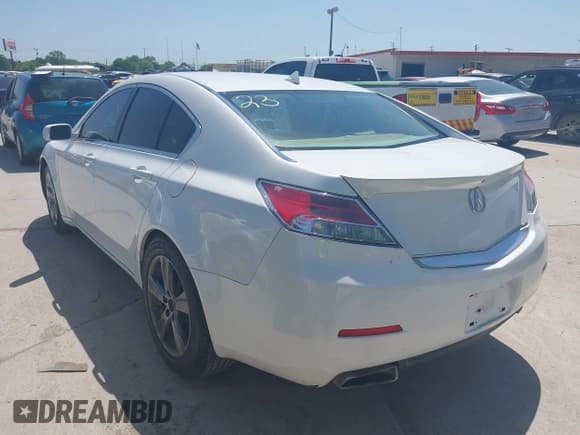 ✅ 2013 Acura TL Advance • VIN: 19UUA8F76DA003097 • Lot: 42010695. Wystawiony na IAAI z przebiegiem 186 837 mil. Bezpłatny archiwum sprzedaży aukcyjnych z USA i szczegółowy raport historii pojazdu na DreamBid. Zdjęcie 3.