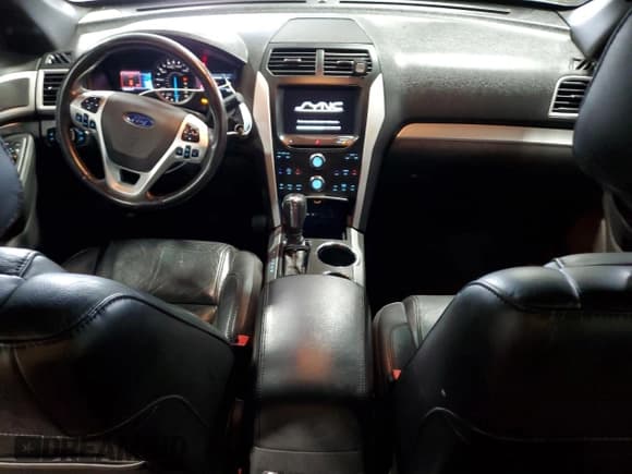 ✅ 2013 Ford Explorer XLT • VIN: 1FM5K8D82DGA55329 • Lot: 58023575. Wystawiony na Copart z przebiegiem 263 352 mil. Bezpłatny archiwum sprzedaży aukcyjnych z USA i szczegółowy raport historii pojazdu na DreamBid. Zdjęcie 8.