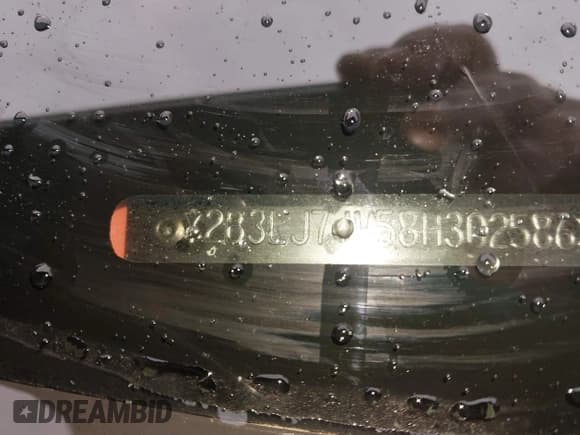 ✅ 2008 Dodge Challenger SRT-8 • VIN: 2B3LJ74W58H302586 • Lot: 42180458. Listed on IAAI with 54,135 mi. Free auction sales archive from the USA and detailed vehicle history report at DreamBid. Image 18.