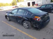 ✅ 2010 Nissan Altima S • VIN: 1N4AL2APXAN415825 • Lot: 43272409. Wystawiony na IAAI z przebiegiem 251 009 mil. Bezpłatny archiwum sprzedaży aukcyjnych z USA i szczegółowy raport historii pojazdu na DreamBid. Zdjęcie 3.