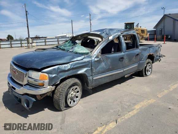 2007 GMC Sierra 1500 SL with VIN 2GTEK13V871119247, listed as a Copart auction lot 53508755 with 165,772 mi miles and Salvage title. Bid and sale history available at DreamBid. Image 1.
