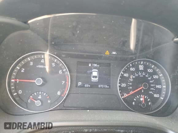 ✅ 2019 Kia Forte LXS • VIN: 3KPF24AD0KE066264 • Lot: 91096075. Listed on Copart with 87,019 mi. Free auction sales archive from the USA and detailed vehicle history report at DreamBid. Image 9.