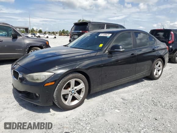 ✅ 2013 BMW 3 Series 328i • VIN: WBA3A5G55DNP23065 • Lot: 61189625. Listed on Copart with 175,000 mi. Free auction sales archive from the USA and detailed vehicle history report at DreamBid. Image 1.