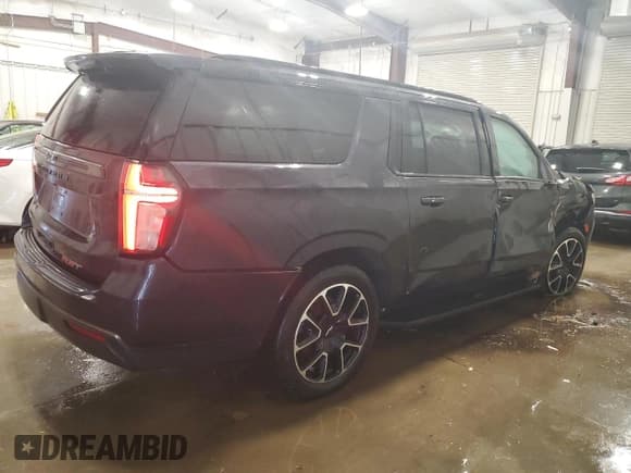 ✅ 2022 Chevrolet Suburban RST • VIN: 1GNSKEKDXNR304320 • Lot: 48899845. Listed on Copart with 64,619 mi. Free auction sales archive from the USA and detailed vehicle history report at DreamBid. Image 3.
