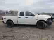 2014 Ram 1500 Express с VIN 1C6RR7FT2ES277890, выставлен на аукционе IAAI как лот 43605217 с пробегом 189 095 миль миль и . История ставок и продаж доступна на DreamBid. Изображение 14.