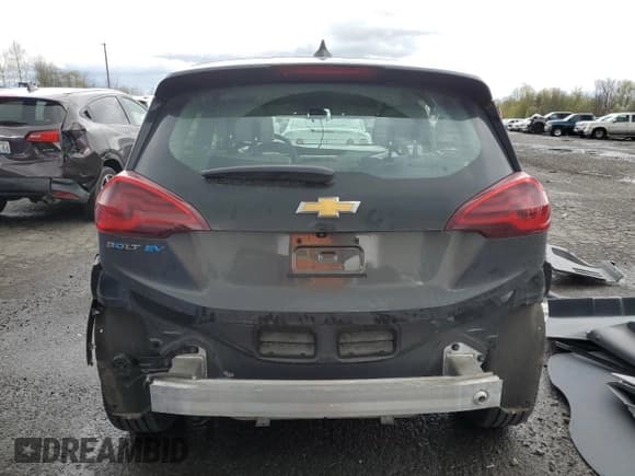 ✅ 2020 Chevrolet Bolt EV LT • VIN: 1G1FW6S0XL4149224 • Lot: 51976175. Wystawiony na Copart z przebiegiem 41 233 mil. Bezpłatny archiwum sprzedaży aukcyjnych z USA i szczegółowy raport historii pojazdu na DreamBid. Zdjęcie 6.