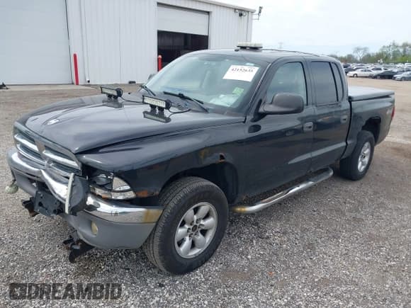 ✅ 2004 Dodge Dakota SLT • VIN: 1D7HG48N54S664848 • Lot: 42152635. Wystawiony na IAAI z przebiegiem 153 824 mil. Bezpłatny archiwum sprzedaży aukcyjnych z USA i szczegółowy raport historii pojazdu na DreamBid. Zdjęcie 17.
