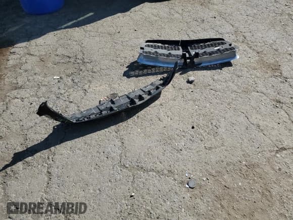 ✅ 2013 Dodge Charger SXT Plus • VIN: 2C3CDXJG3DH543936 • Lot: 81266035. Listed on Copart with 152,157 mi. Free auction sales archive from the USA and detailed vehicle history report at DreamBid. Image 12.