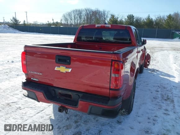 ✅ 2016 Chevrolet Colorado 2WD WT • VIN: 1GCGSBEA9G1120809 • Lot: 41569619. Listed on IAAI with 215,684 mi. Free auction sales archive from the USA and detailed vehicle history report at DreamBid. Image 4.