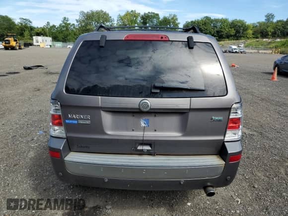 2010 Mercury Mariner Premier с VIN 4M2CN9HG3AKJ25661, выставлен на аукционе Copart как лот 69384945 с пробегом 154 199 миль миль и Списание • Salvage title. История ставок и продаж доступна на DreamBid. Изображение 6.