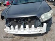 ✅ 2010 Toyota Highlander • VIN: JTEZK3EH1A2105956 • Lot: 42586845. Listed on IAAI with 194,631 mi. Free auction sales archive from the USA and detailed vehicle history report at DreamBid. Image 6.