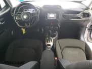 ✅ 2017 Jeep Renegade Latitude • VIN: ZACCJBBB2HPG48451 • Lot: 80492305. Listed on Copart with 119,322 mi. Free auction sales archive from the USA and detailed vehicle history report at DreamBid. Image 8.