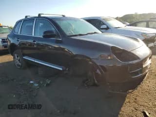 ✅ 2005 Porsche Cayenne S • VIN: WP1AB29P65LA63165 • Lot: 70038744. Wystawiony na Copart z przebiegiem 192 060 mil. Bezpłatny archiwum sprzedaży aukcyjnych z USA i szczegółowy raport historii pojazdu na DreamBid. Zdjęcie 4.