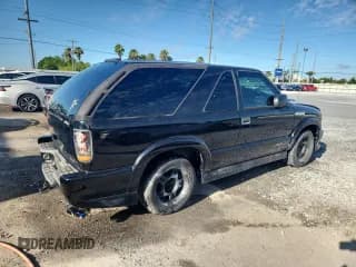 ✅ 2003 Chevrolet Blazer Xtreme • VIN: 1GNCS18X03K103997 • Lot: 61855725. Wystawiony na Copart z przebiegiem Nie podano. Bezpłatny archiwum sprzedaży aukcyjnych z USA i szczegółowy raport historii pojazdu na DreamBid. Zdjęcie 3.