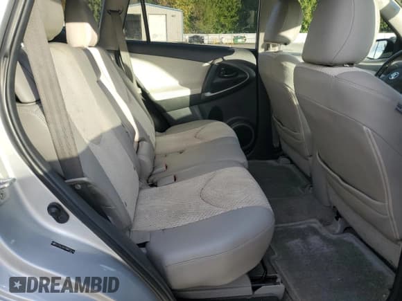 ✅ 2013 Toyota RAV4 • VIN: 2T3YL4DV1DW001618 • Лот: 81684025. Опубликован ранее на Copart с пробегом 111 041 миль. Бесплатный доступ к архиву аукционных продаж из США и подробный отчёт об истории автомобиля на DreamBid. Изображение 11.