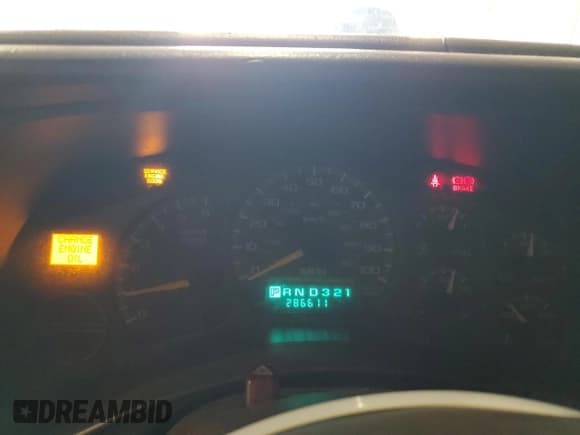 ✅ 2001 Chevrolet Silverado 1500 LS • VIN: 1GCEK19T41E112484 • Lot: 87259255. Listed on Copart with 286,611 mi. Free auction sales archive from the USA and detailed vehicle history report at DreamBid. Image 9.