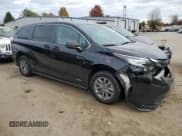 ✅ 2021 Toyota Sienna LE • VIN: 5TDKRKEC3MS048009 • Lot: 90241855. Listed on Copart with 69,273 mi. Free auction sales archive from the USA and detailed vehicle history report at DreamBid. Image 4.