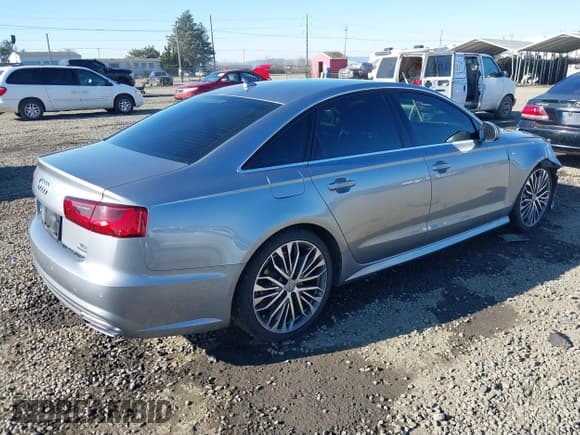 ✅ 2016 Audi A6 Premium Plus • VIN: WAUFMAFC6GN013402 • Лот: 41445514. Опубликован ранее на IAAI с пробегом 57 484 миль. Бесплатный доступ к архиву аукционных продаж из США и подробный отчёт об истории автомобиля на DreamBid. Изображение 4.