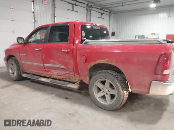 ✅ 2010 Dodge 1500 SLT • VIN: 1D7RV1CT3AS193258 • Lot: 41854144. Wystawiony na IAAI z przebiegiem 190 507 mil. Bezpłatny archiwum sprzedaży aukcyjnych z USA i szczegółowy raport historii pojazdu na DreamBid. Zdjęcie 6.