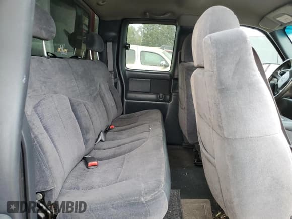 ✅ 2001 Chevrolet Silverado 1500 LS • VIN: 2GCEK19T311358444 • Лот: 75207514. Опубликован ранее на Copart с пробегом 203 403 миль. Бесплатный доступ к архиву аукционных продаж из США и подробный отчёт об истории автомобиля на DreamBid. Изображение 10.