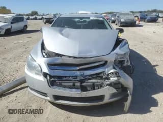 ✅ 2012 Chevrolet Malibu 1FL • VIN: 1G1ZA5EU3CF388820 • Lot: 76402854. Wystawiony na Copart z przebiegiem 150 833 mil. Bezpłatny archiwum sprzedaży aukcyjnych z USA i szczegółowy raport historii pojazdu na DreamBid. Zdjęcie 5.