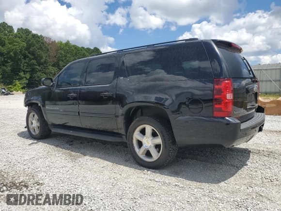 ✅ 2008 Chevrolet Suburban 3LT • VIN: 3GNFC16J38G260091 • Lot: 65715635. Listed on Copart with 254,945 mi. Free auction sales archive from the USA and detailed vehicle history report at DreamBid. Image 2.