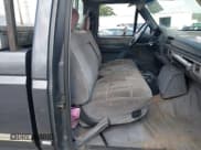 ✅ 1994 Ford F-250 • VIN: 2FTHF25H9RCA47450 • Lot: 42648819. Listed on IAAI with 132,702 mi. Free auction sales archive from the USA and detailed vehicle history report at DreamBid. Image 8.