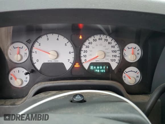 ✅ 2008 Dodge 1500 SLT • VIN: 1D7HU18278S599083 • Lot: 92026255. Listed on Copart with 198,185 mi. Free auction sales archive from the USA and detailed vehicle history report at DreamBid. Image 9.